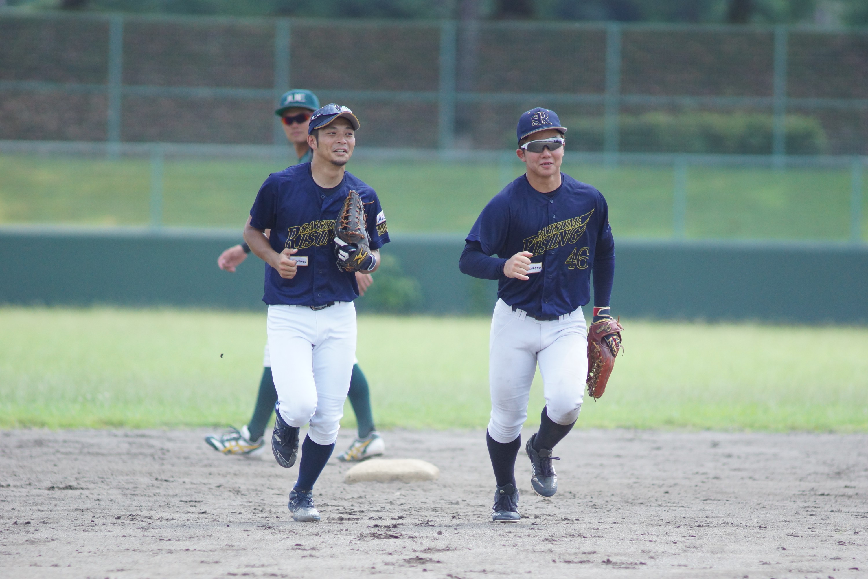 52クラブ勝たん7.jpg (858 KB)