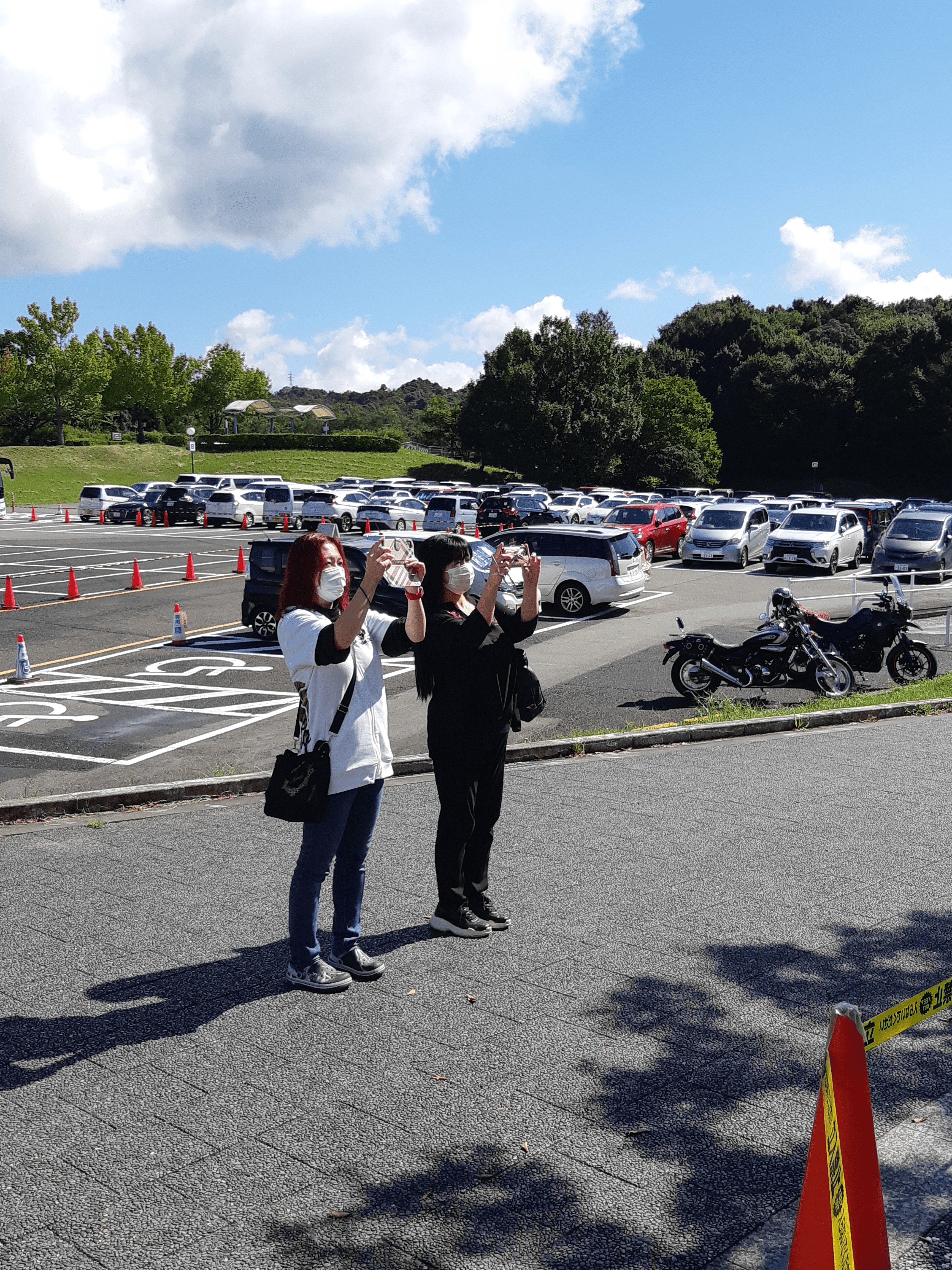 第47回日本選手権東海地区予選_横断幕を記念撮影する来場者.png (6.87 MB)