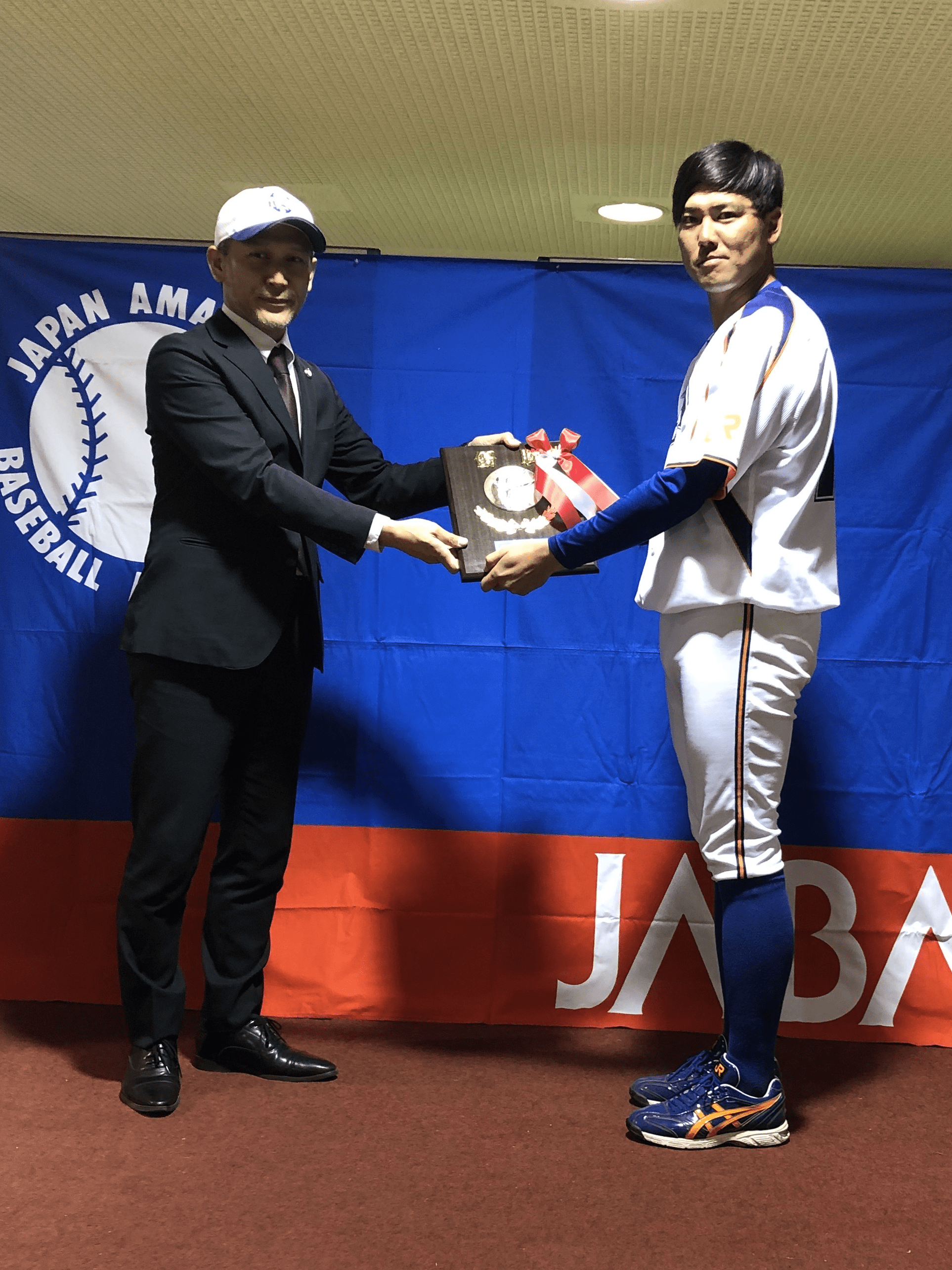 2023年東海春季_優勝楯_戸田.png (1.78 MB)