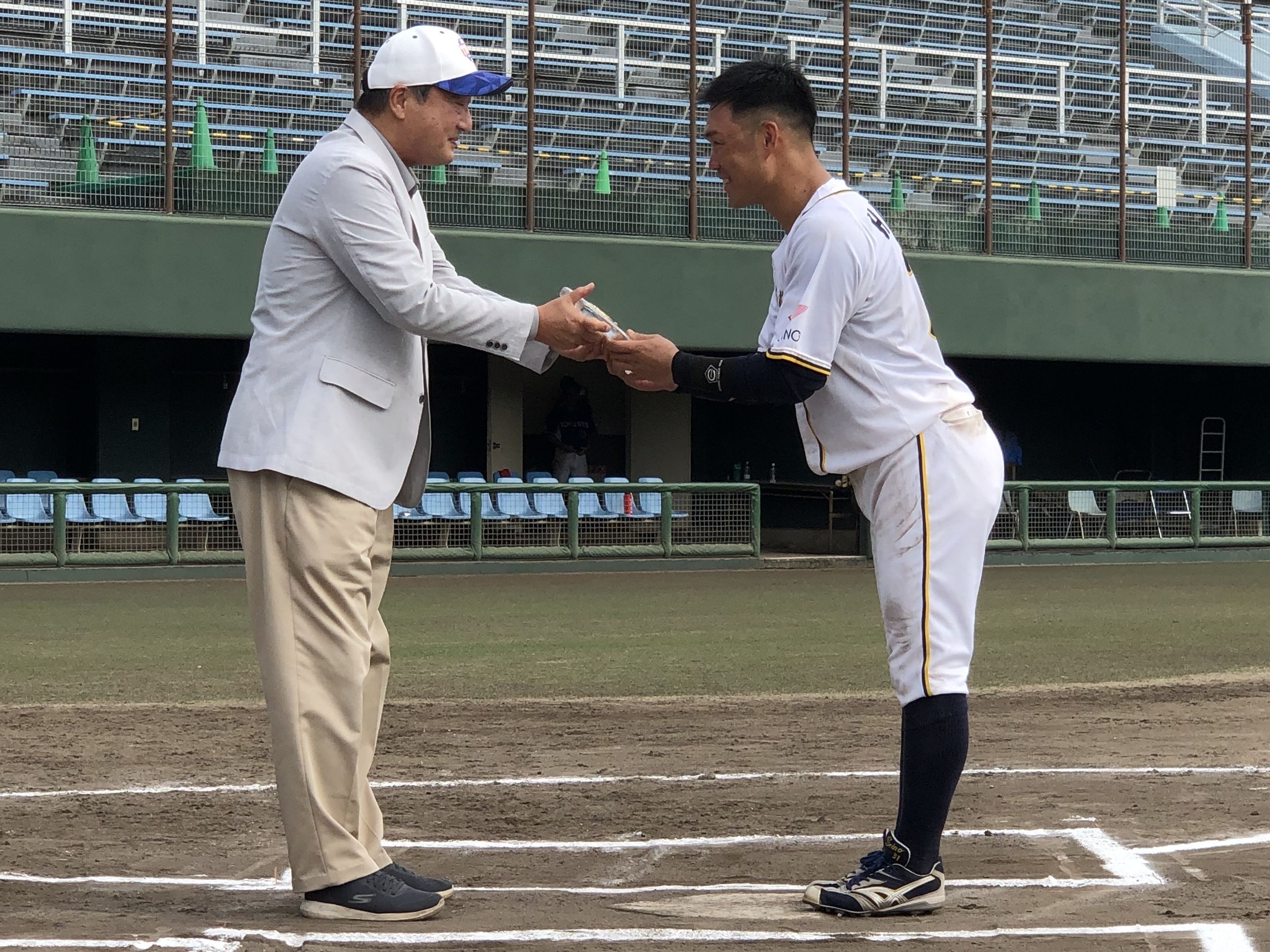 第48回日本選手権東海地区予選_最優秀選手西濃運輸.jpg