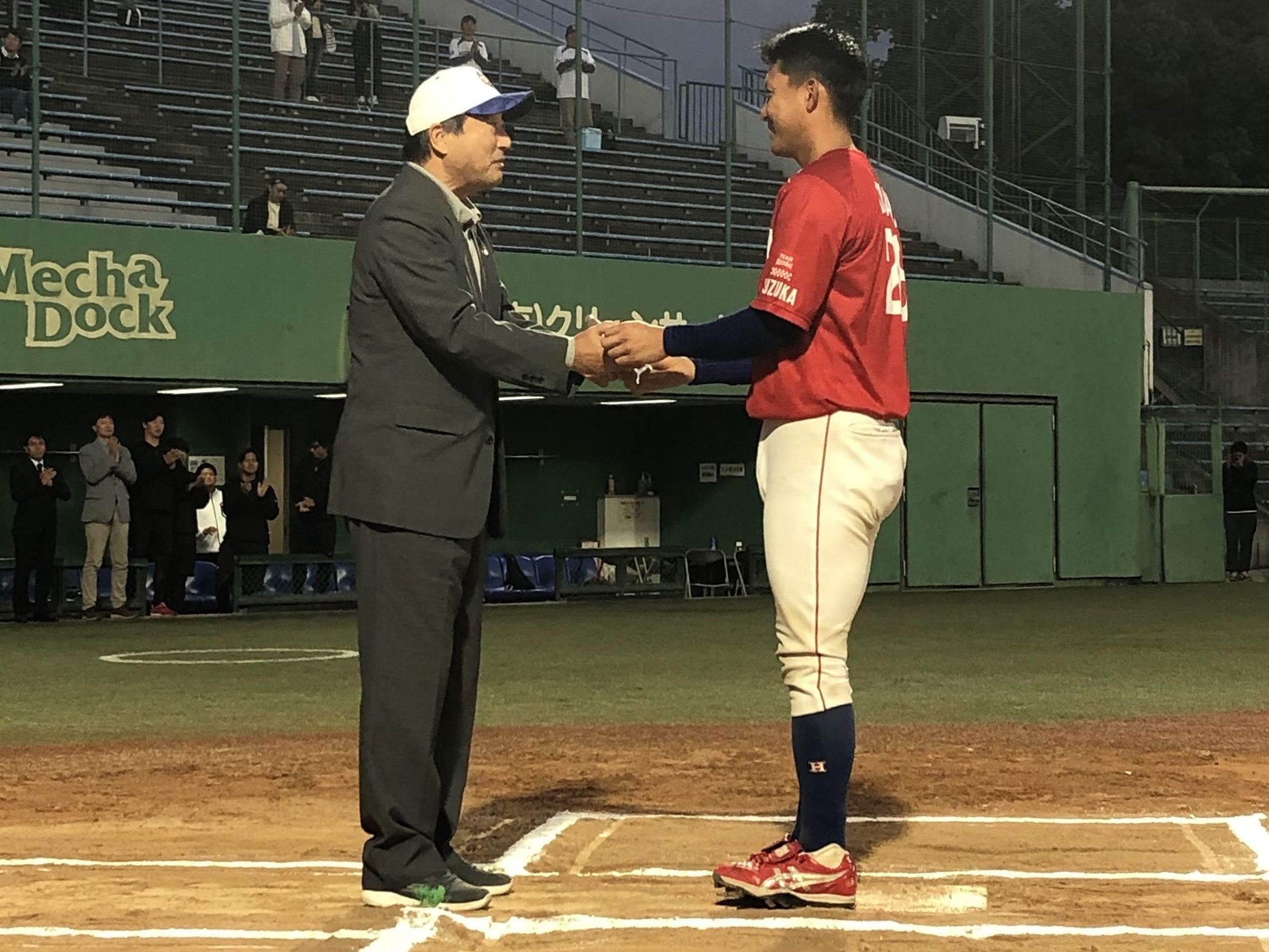 第71回伊勢松阪大会_首位打者賞.jpg