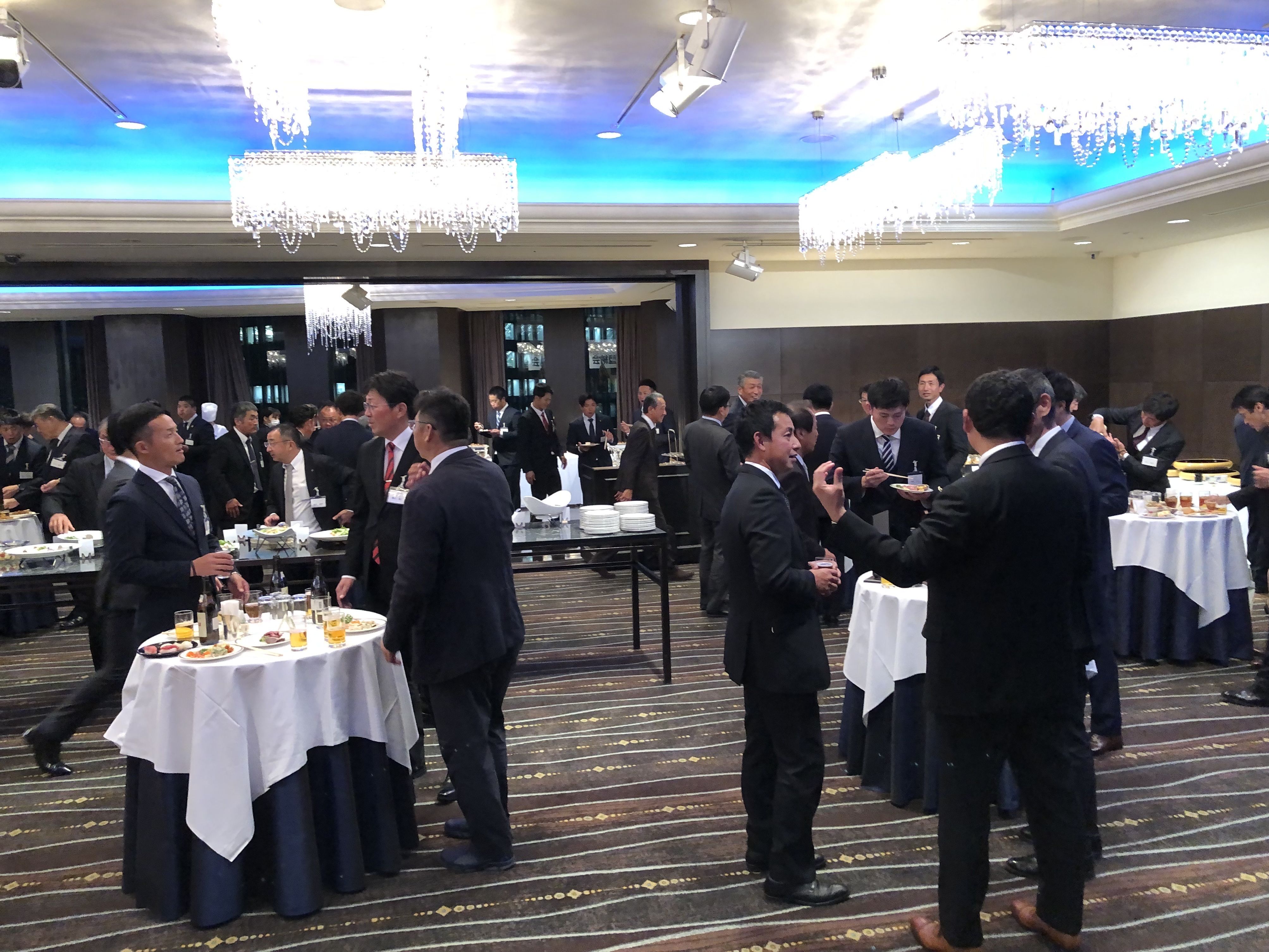 2023年納会_会場2.JPG